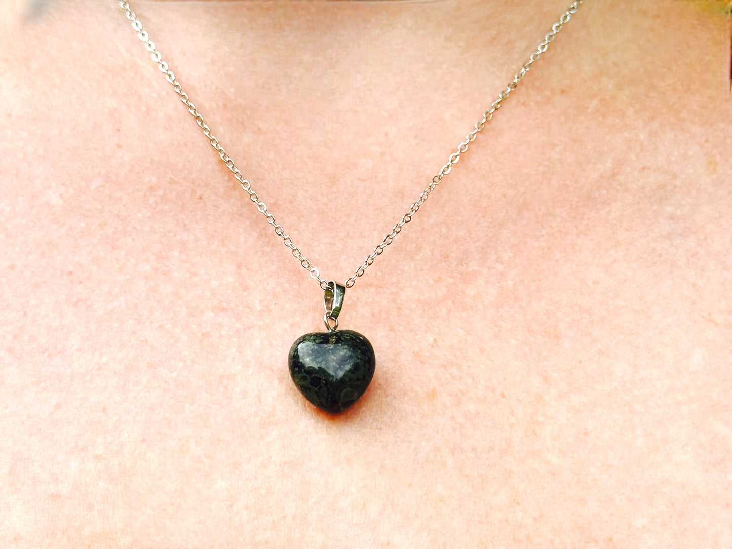 Black Heart Stone Neckless